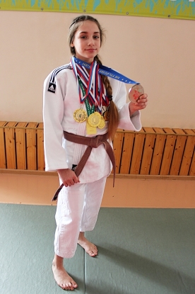 Воспитанница отделения самбо и дзюдо спортивной школы «Олимп» Полина Янук готова к новым победам