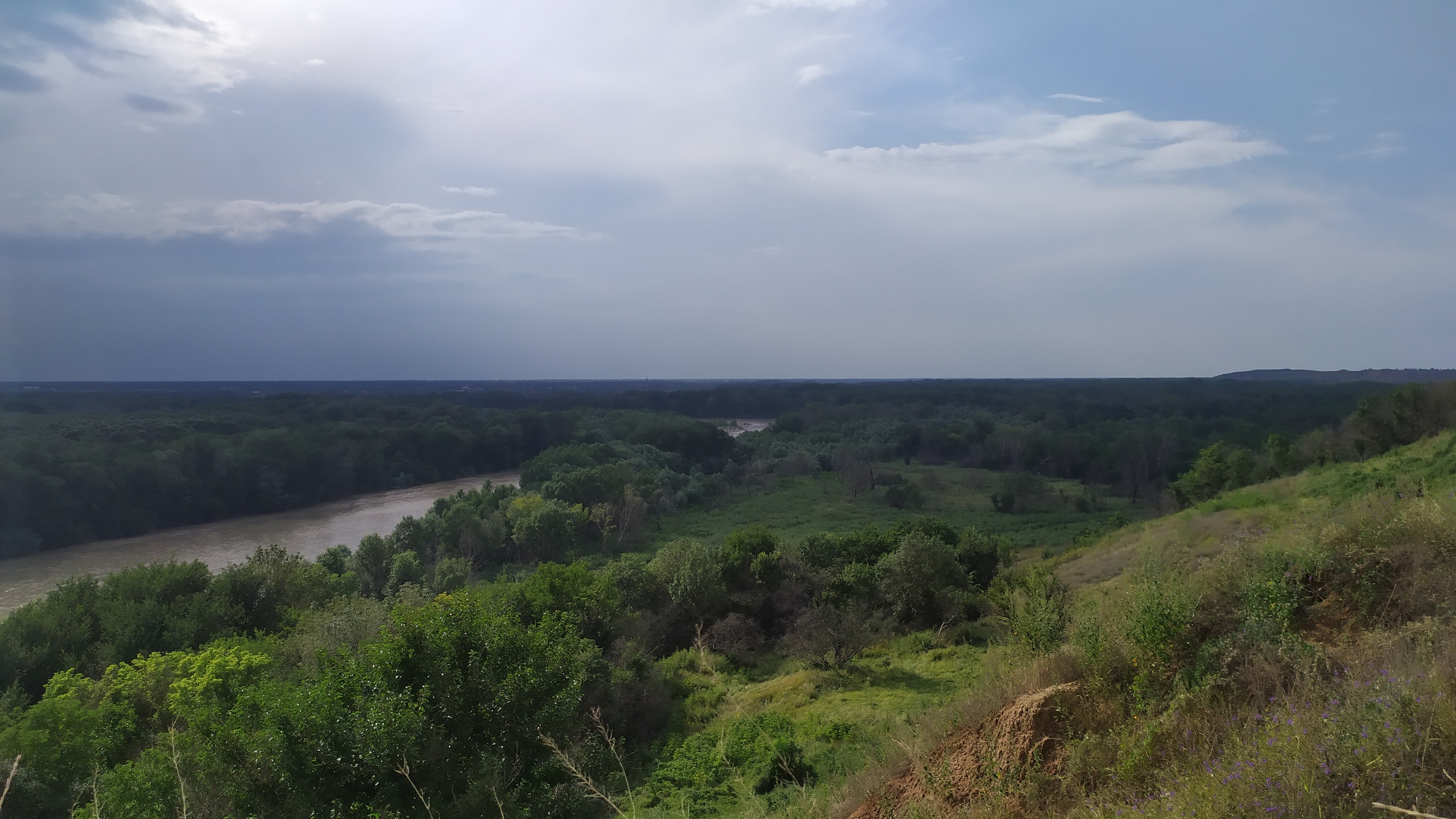 Когда на кубани закончатся дожди. Кубань море. Кубань фото. Бархатное лето Кубань. Погода в Азовской Краснодарского края.